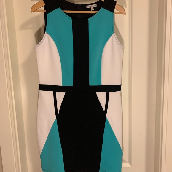 Bryant, Dex, Jaqueline D Cout, Joe Fresh Summer Clothes - Picture 3 of 16